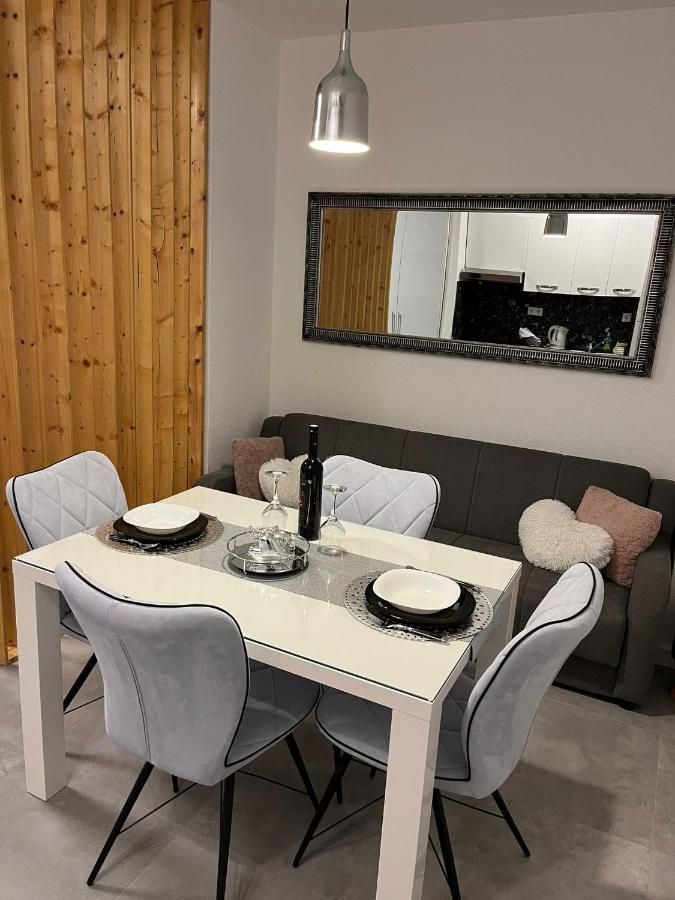 Apartamento Studio Apartman Implex Ðakovo Exterior foto