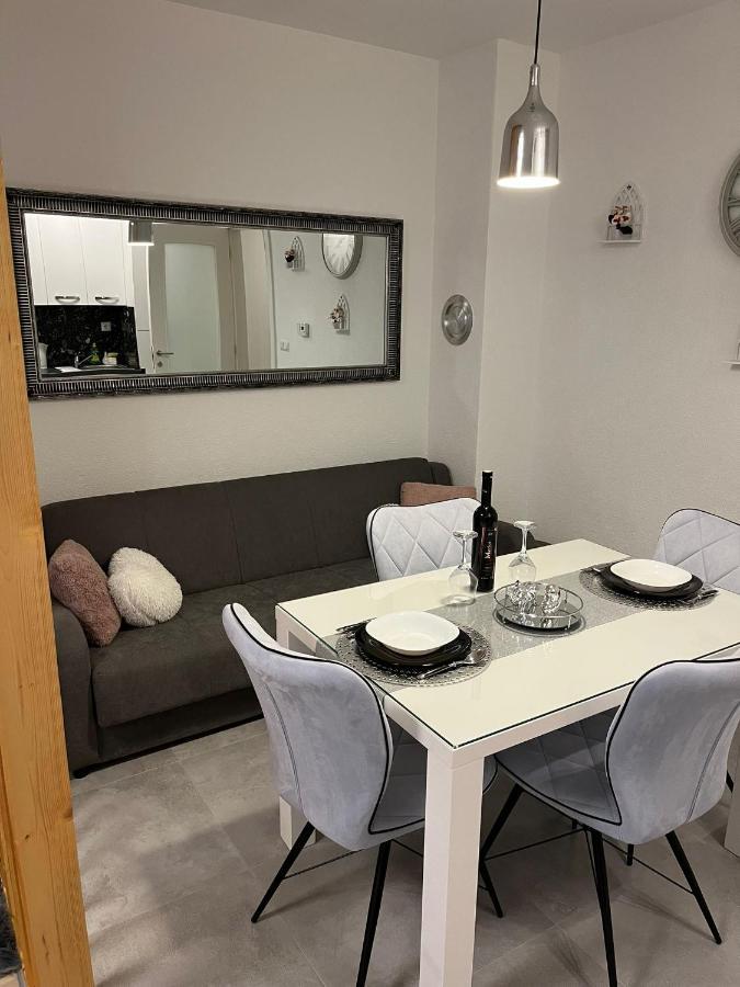 Apartamento Studio Apartman Implex Ðakovo Exterior foto